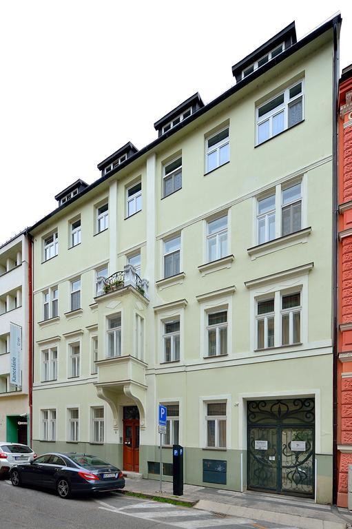 Ambiente Serviced Apartments - Tallerova Bratislava Ngoại thất bức ảnh