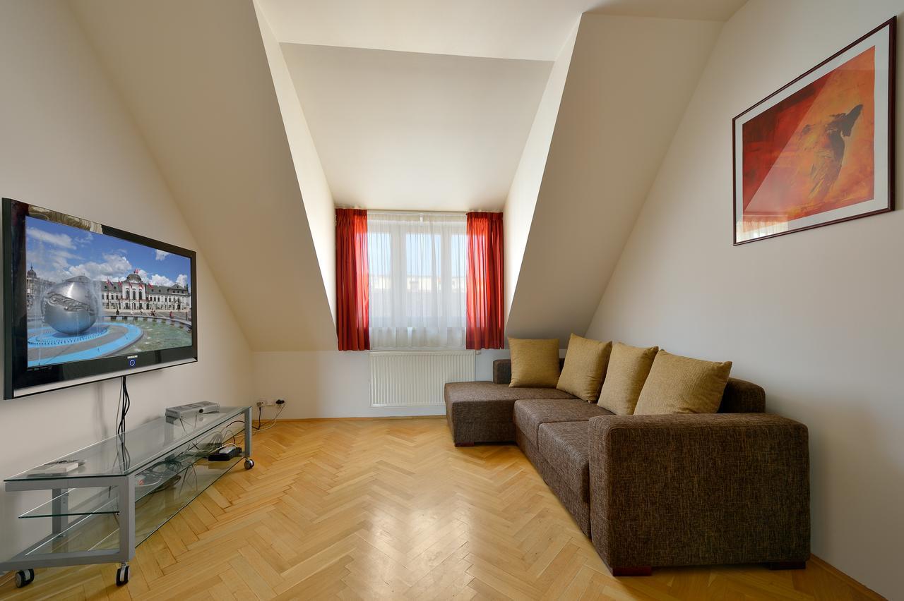 Ambiente Serviced Apartments - Tallerova Bratislava Ngoại thất bức ảnh