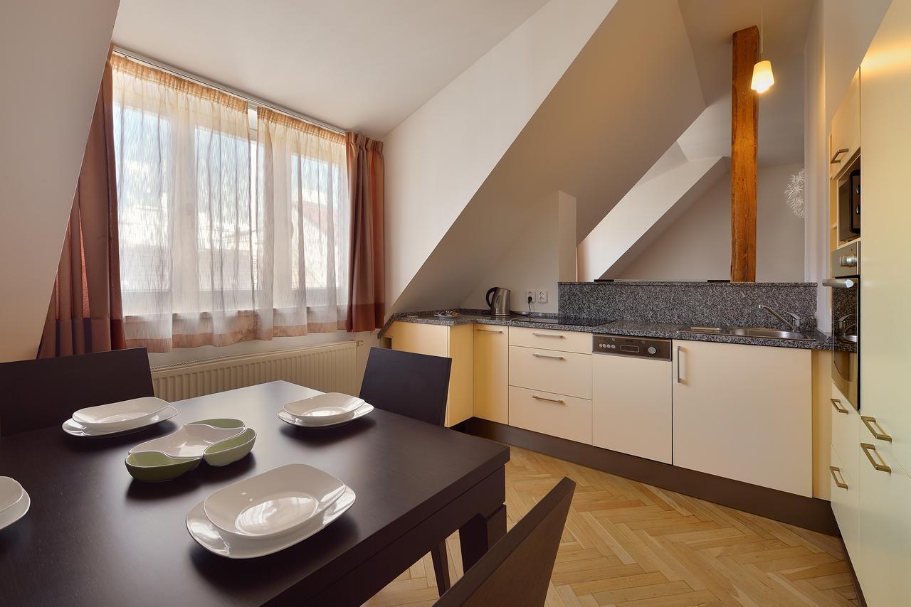 Ambiente Serviced Apartments - Tallerova Bratislava Ngoại thất bức ảnh