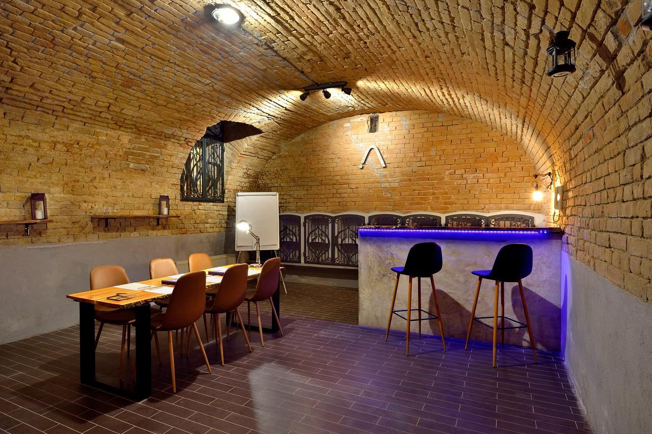 Ambiente Serviced Apartments - Tallerova Bratislava Ngoại thất bức ảnh